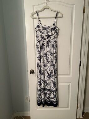 NWOT soma Floral bra Maxi Dress size medium